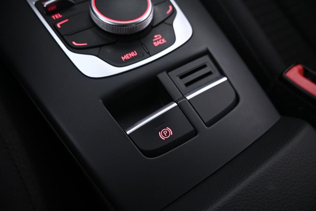 AUDI A3 2015