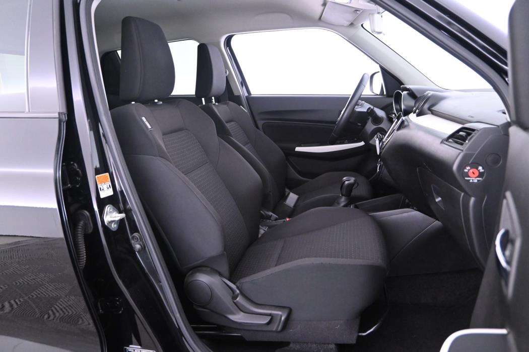 SUZUKI Swift 2020