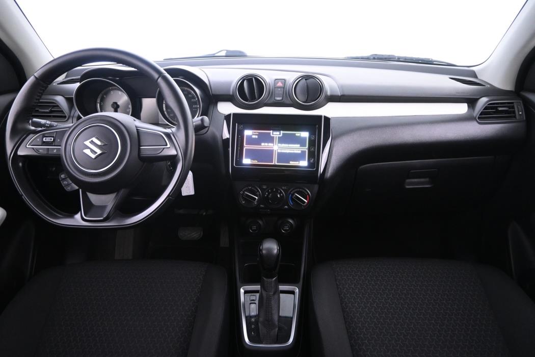 SUZUKI Swift 2020