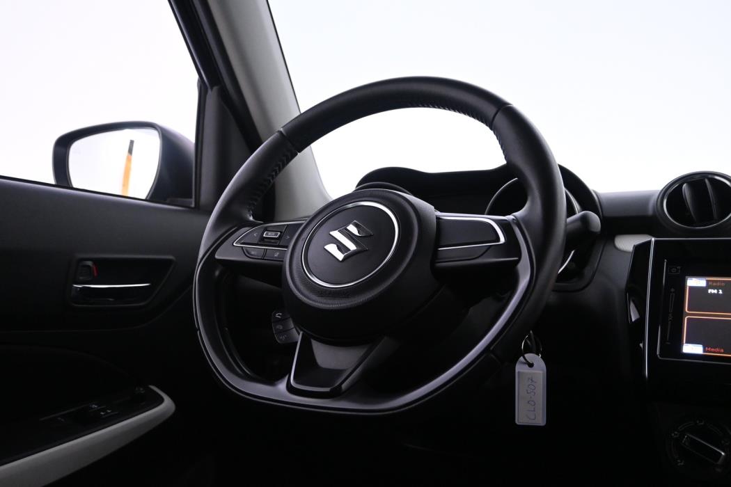 SUZUKI Swift 2020