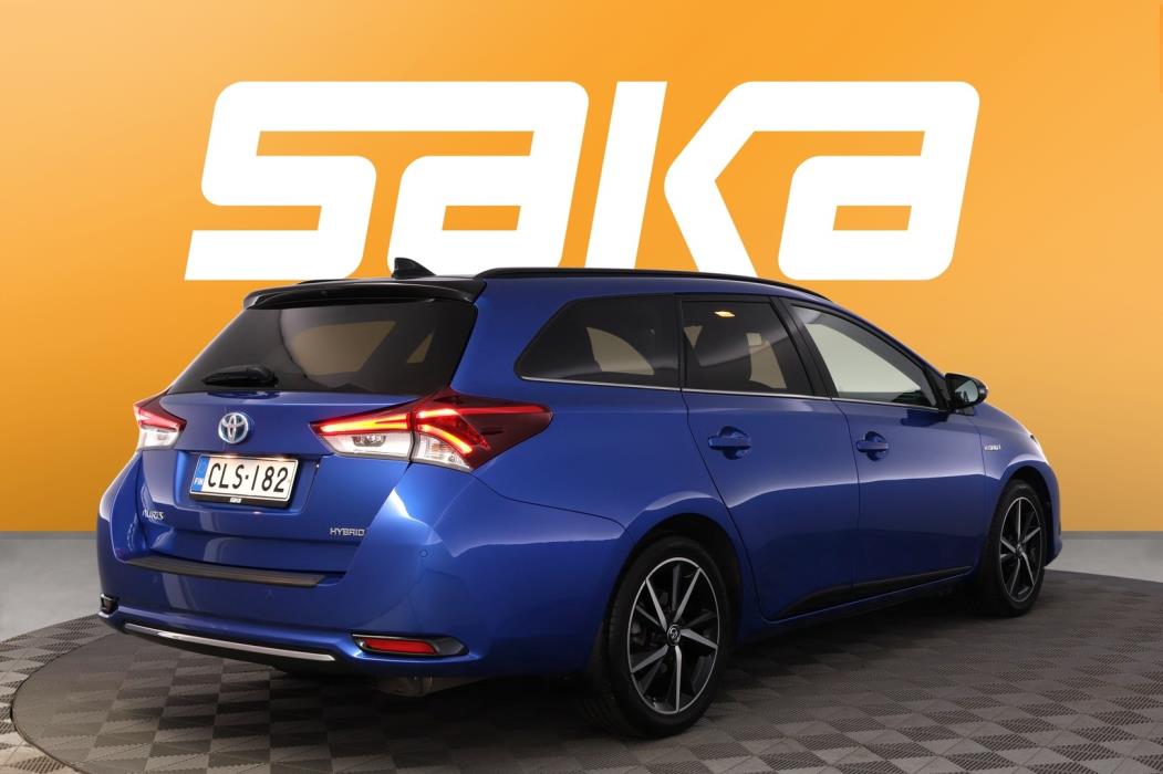 TOYOTA Auris 2018