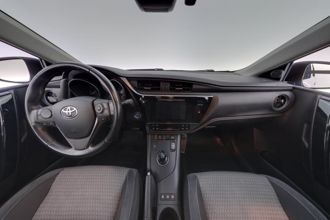TOYOTA Auris 2018