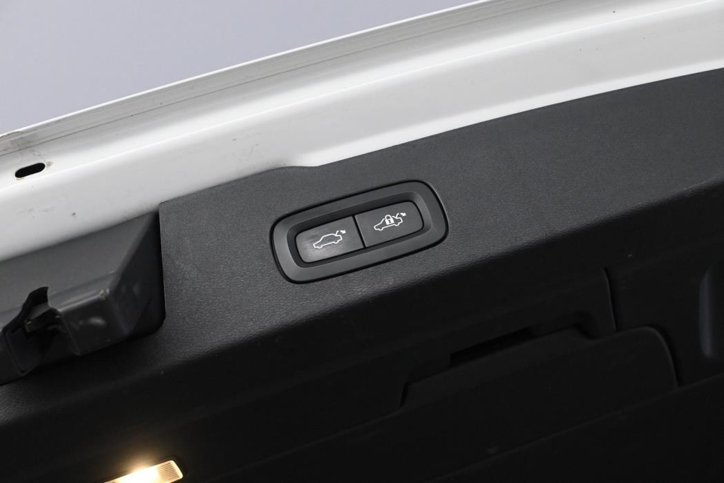 VOLVO V60 Cross Country 2019