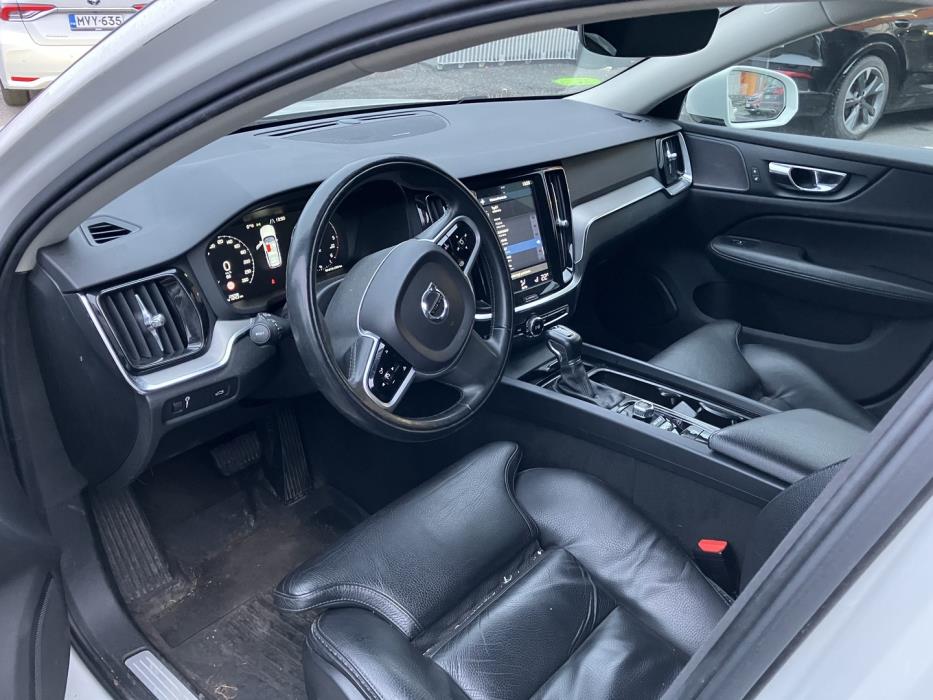 VOLVO V60 Cross Country 2019