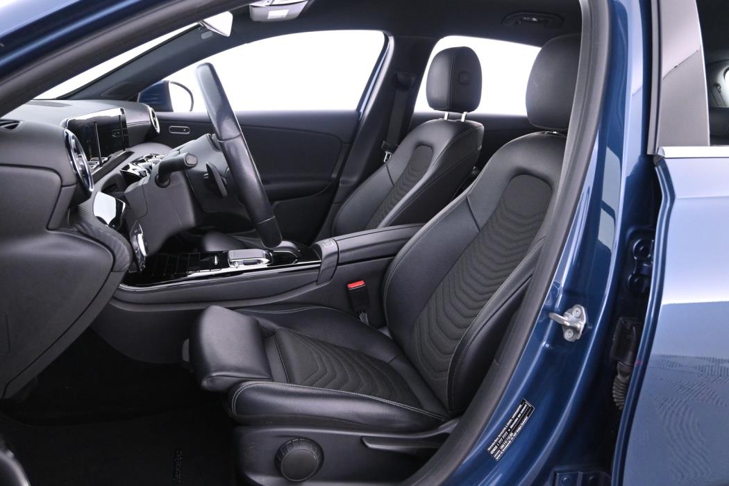 MERCEDES-BENZ A 2019