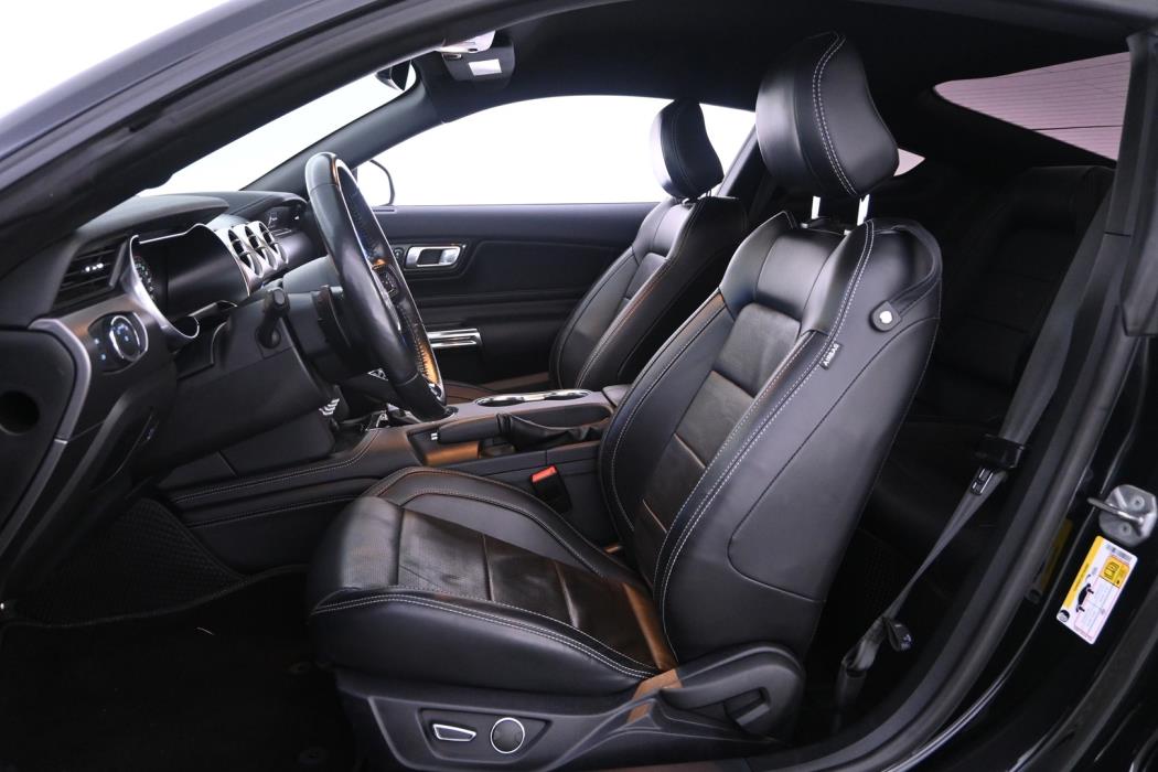 FORD Mustang 2019