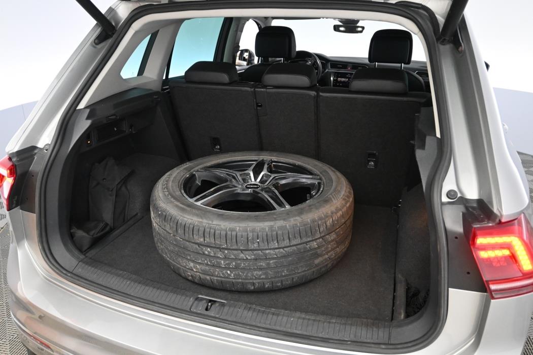 VOLKSWAGEN Tiguan 2018