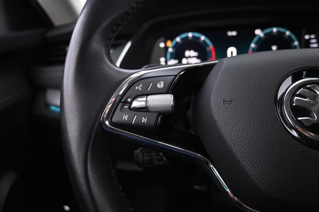 SKODA Octavia 2021