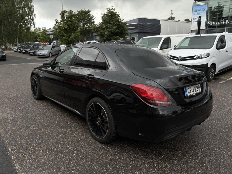 MERCEDES-BENZ C 2020