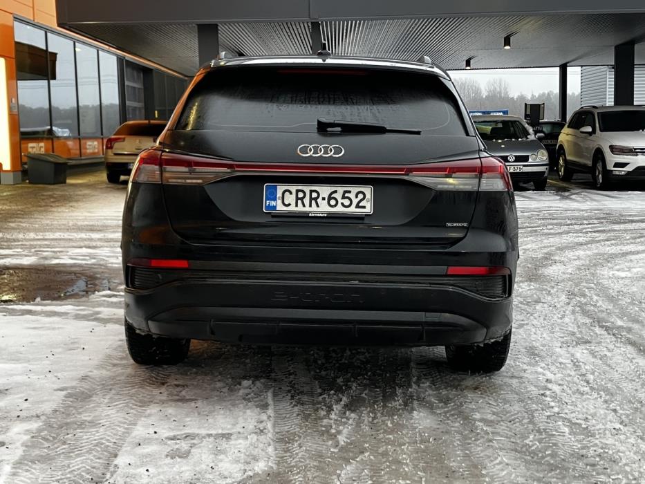 AUDI Q4 e-tron 2023