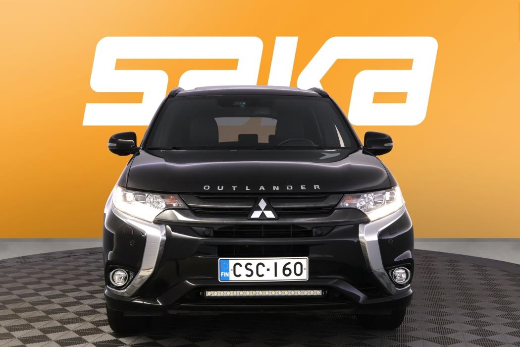 MITSUBISHI Outlander 2018