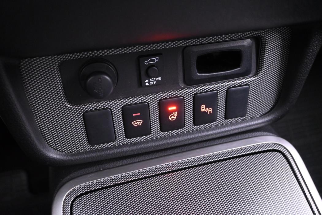 MITSUBISHI Outlander 2018