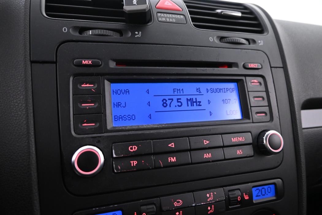 VOLKSWAGEN Golf 2006