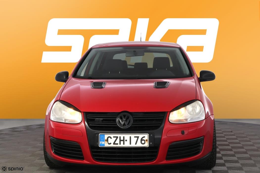 VOLKSWAGEN Golf 2006