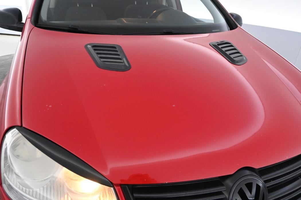 VOLKSWAGEN Golf 2006