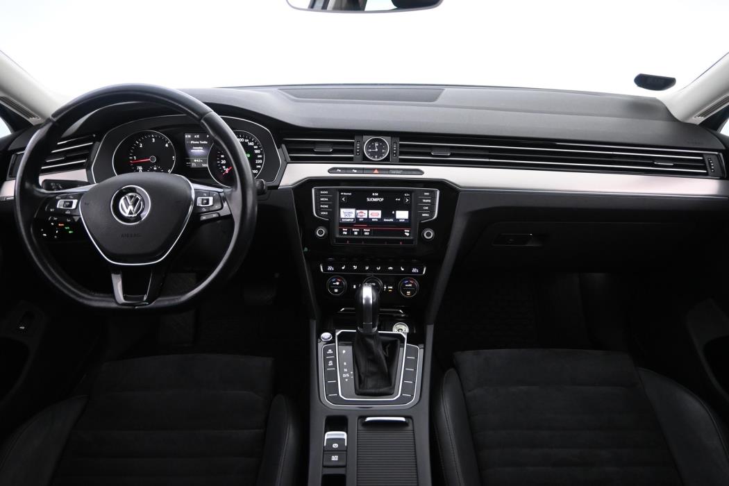 VOLKSWAGEN Passat 2015