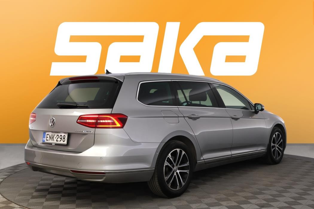 VOLKSWAGEN Passat 2015