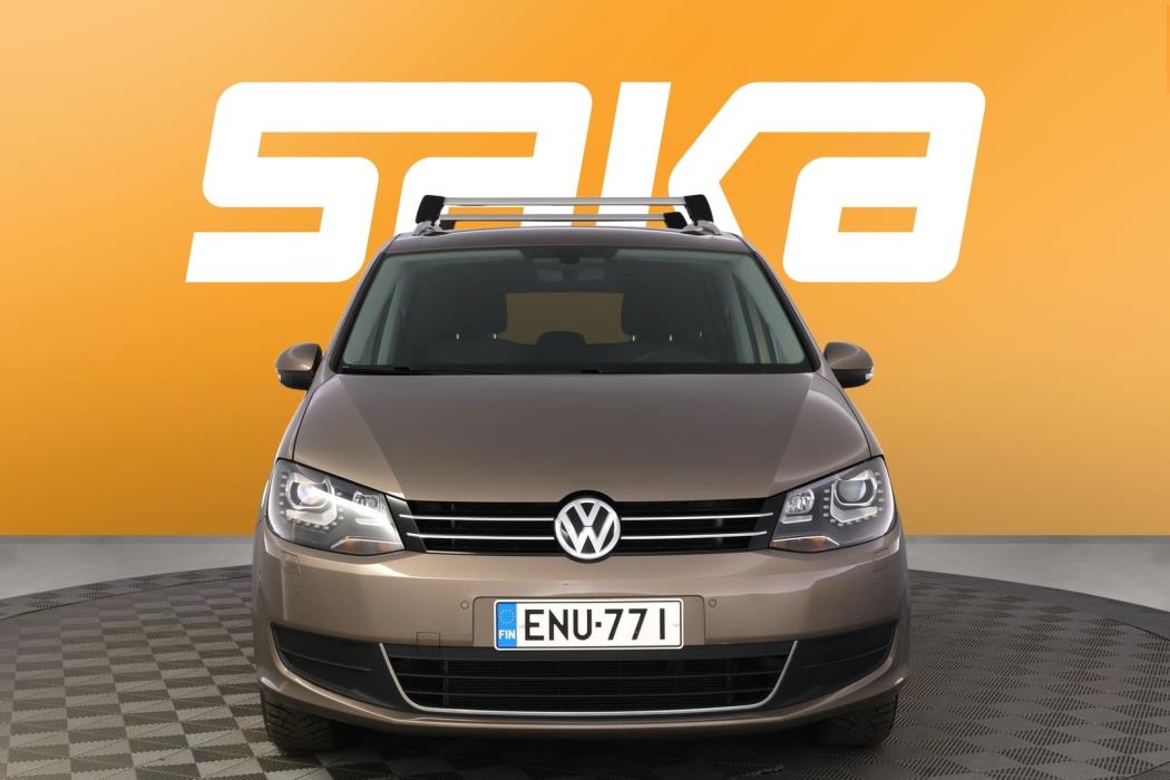 VOLKSWAGEN Sharan 2016