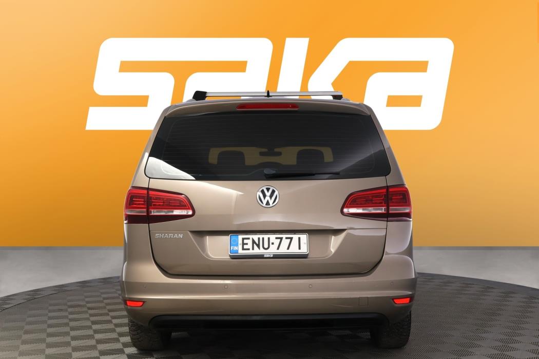 VOLKSWAGEN Sharan 2016