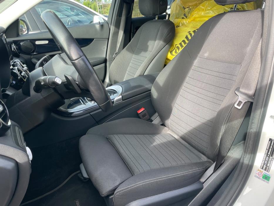 MERCEDES-BENZ C 2020