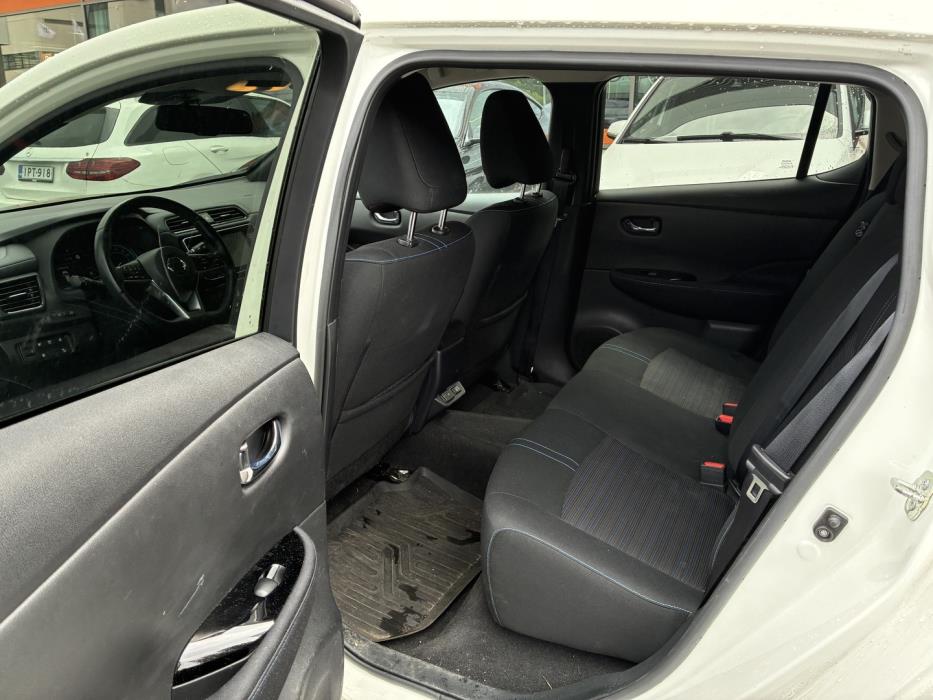 NISSAN Leaf 2022