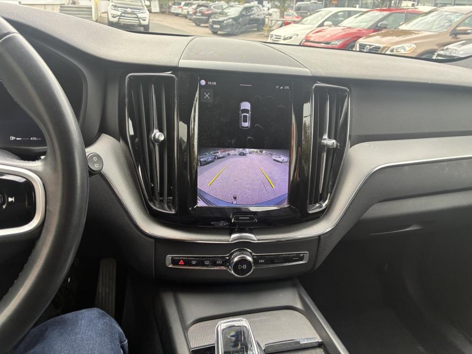 VOLVO XC60 2023
