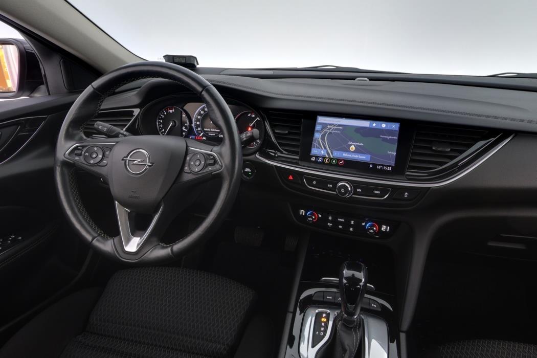 OPEL Insignia 2022