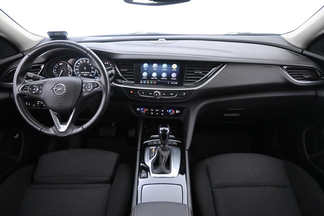 OPEL Insignia 2022