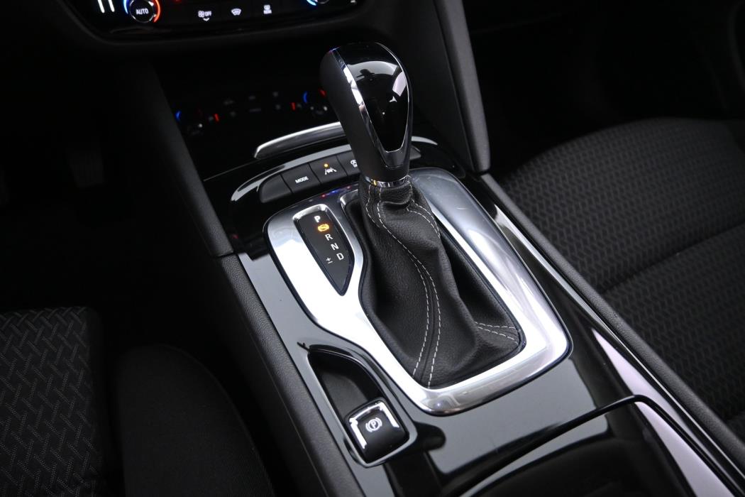 OPEL Insignia 2022