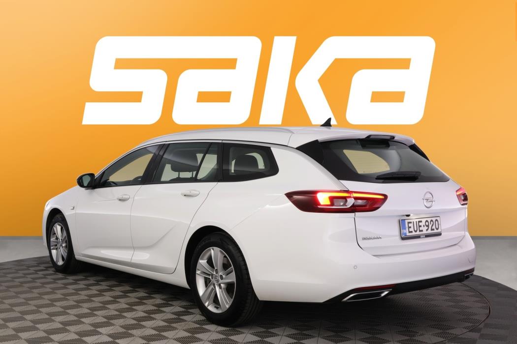 OPEL Insignia 2022
