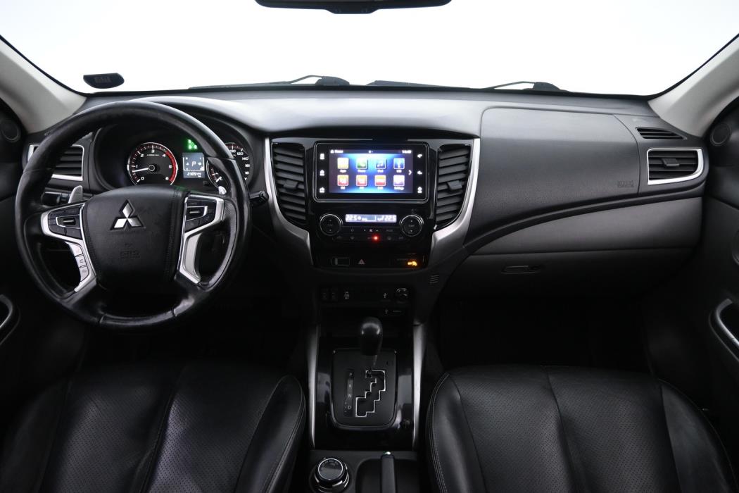 MITSUBISHI L200 2017