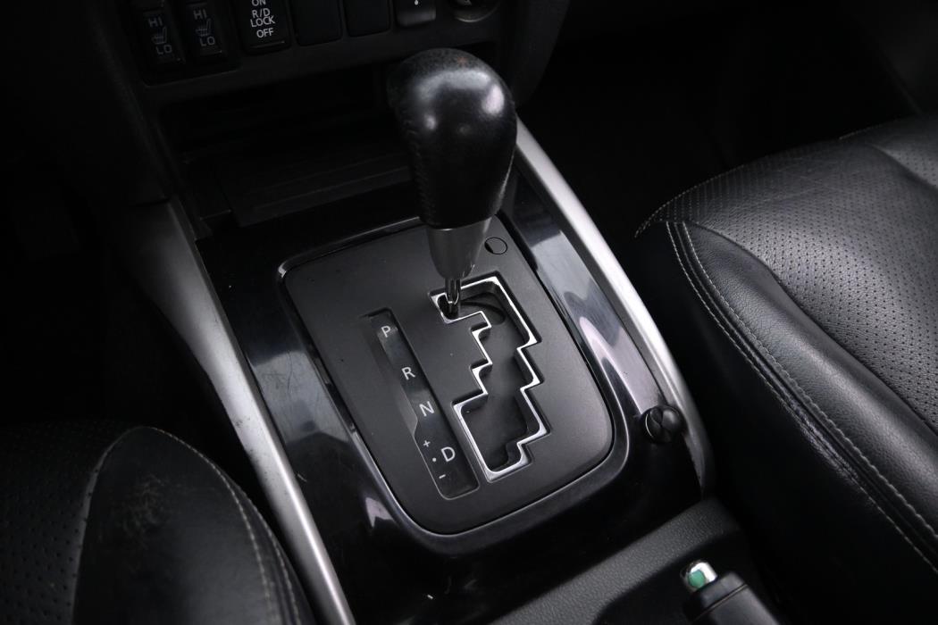 MITSUBISHI L200 2017