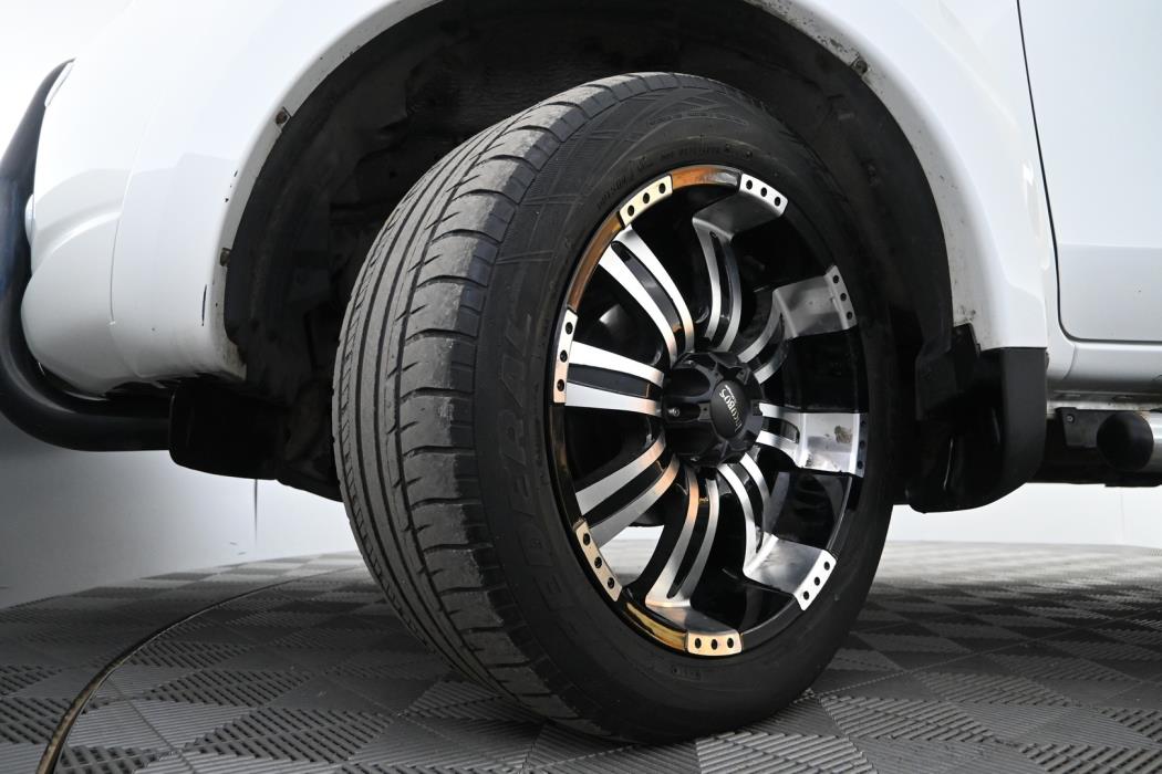 MITSUBISHI L200 2017