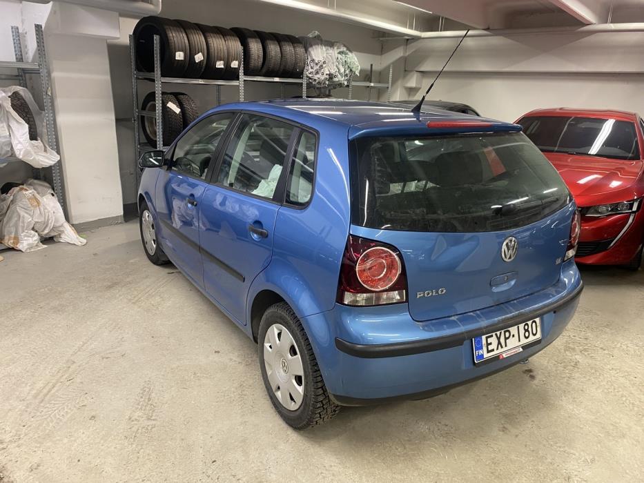 VOLKSWAGEN Polo 2006