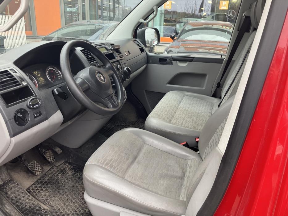 VOLKSWAGEN Transporter 2010