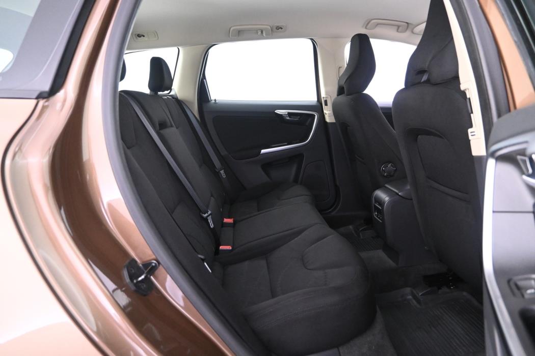 VOLVO XC60 2011