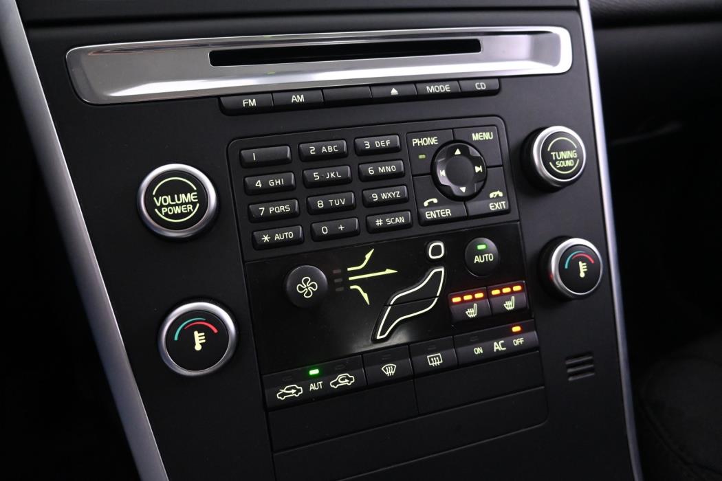 VOLVO XC60 2011