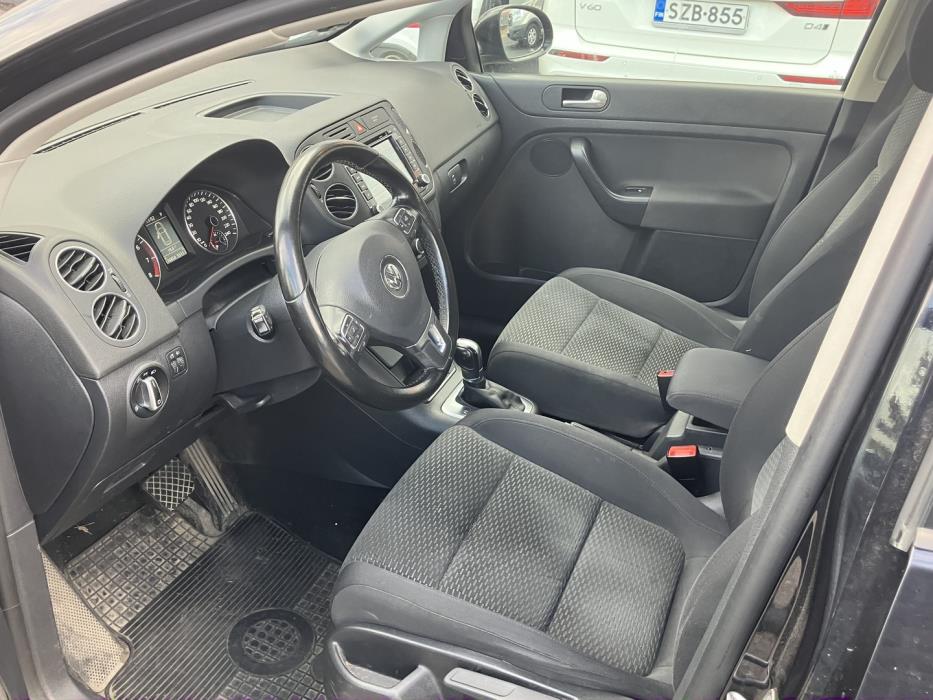 VOLKSWAGEN Golf Plus 2013