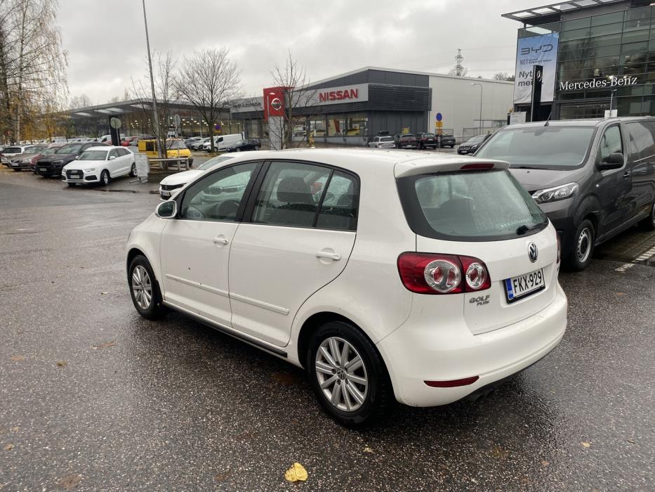 VOLKSWAGEN Golf Plus 2011
