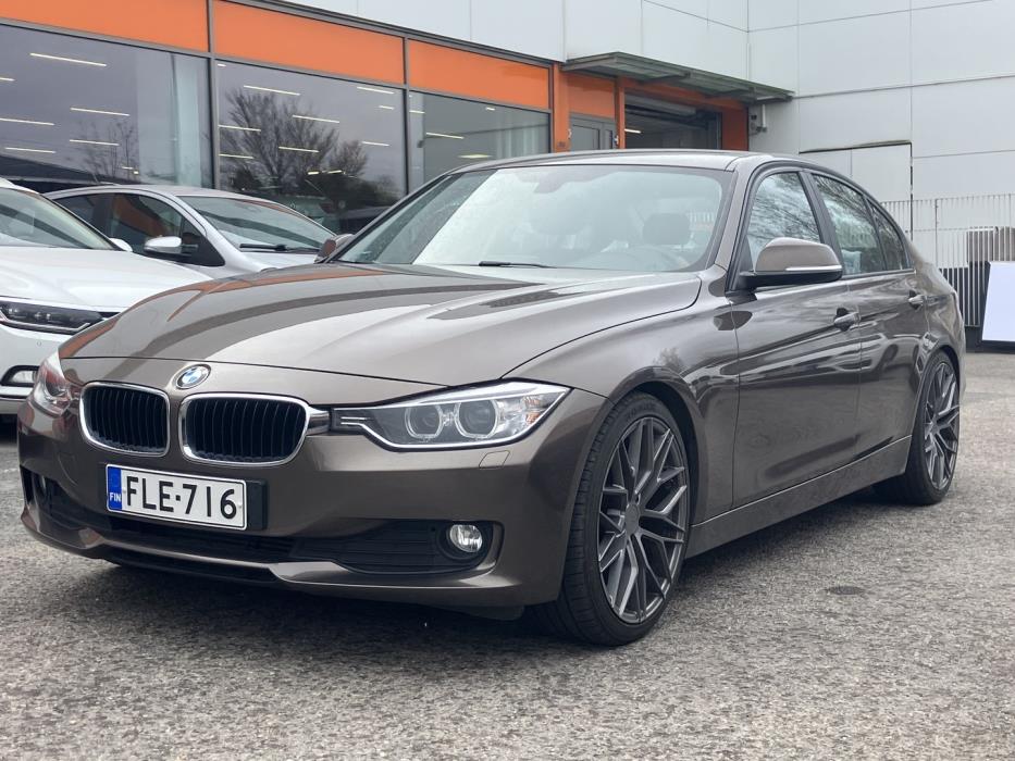 BMW 316 2013