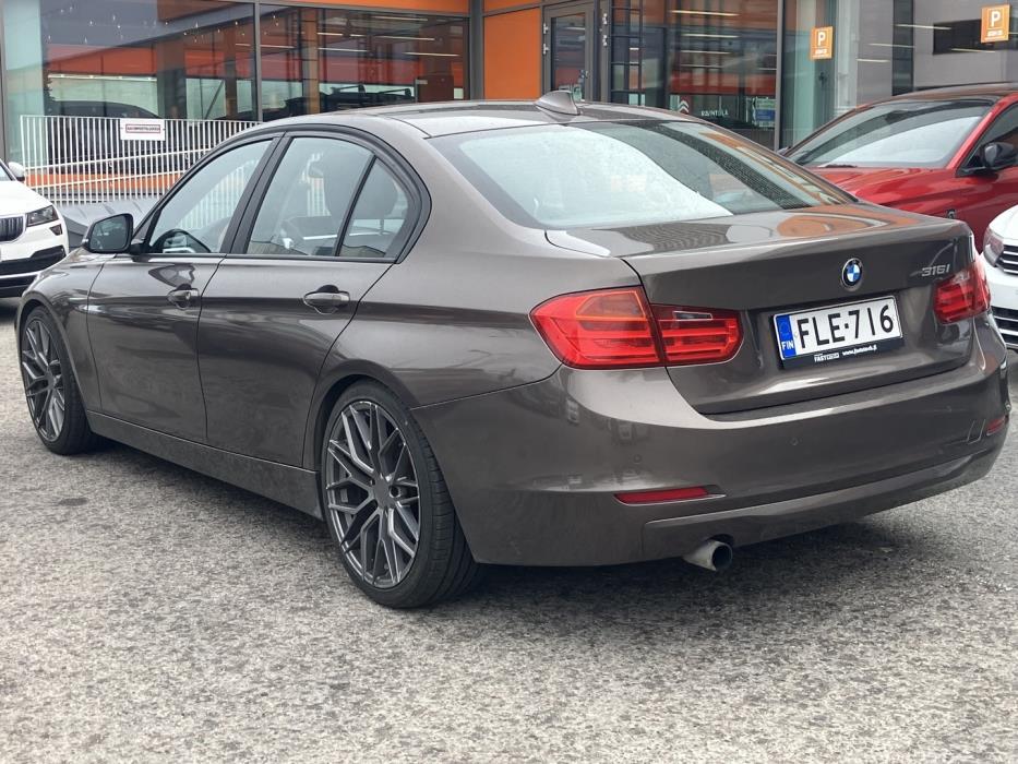 BMW 316 2013
