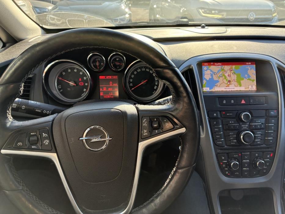 OPEL Astra 2016