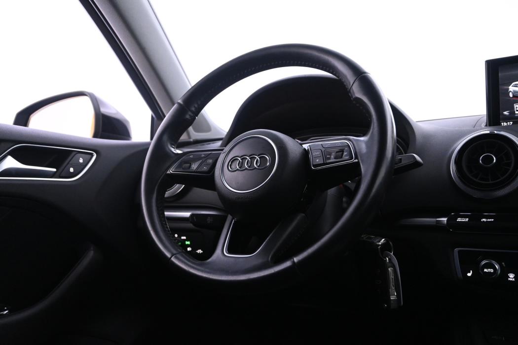 AUDI A3 2018
