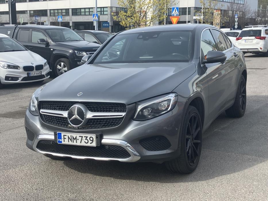 MERCEDES-BENZ GLC 2019