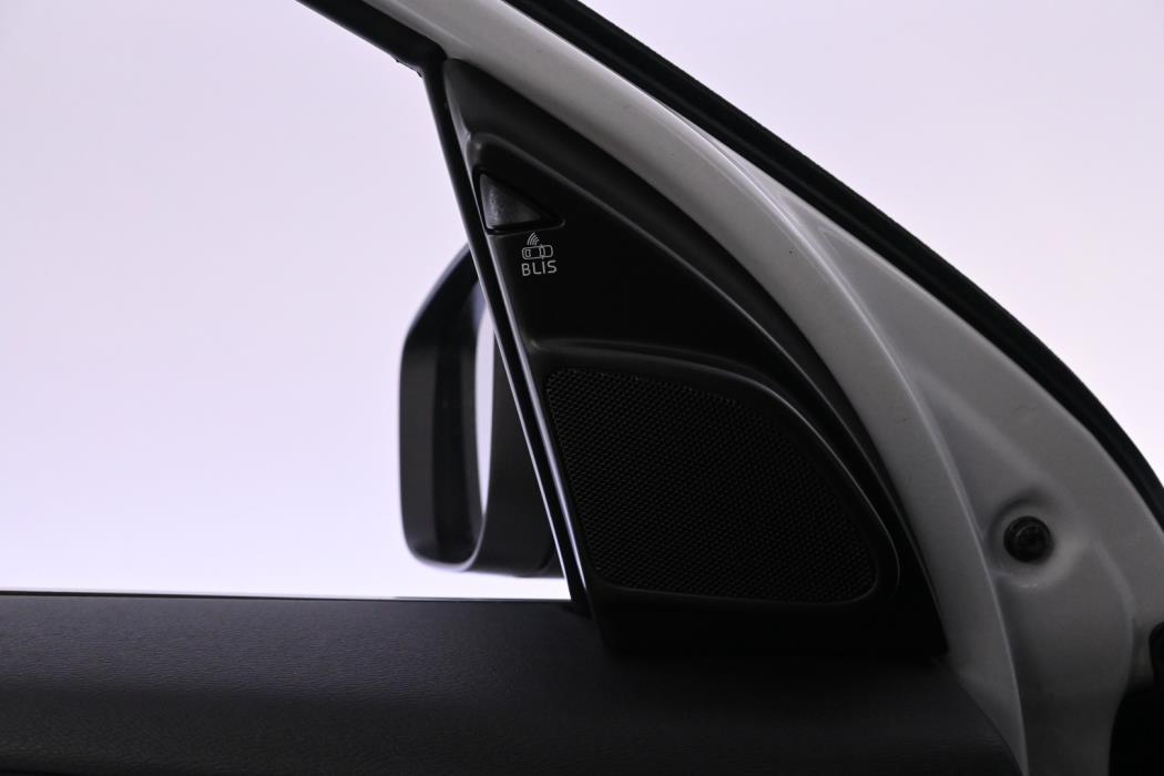 VOLVO XC60 2017