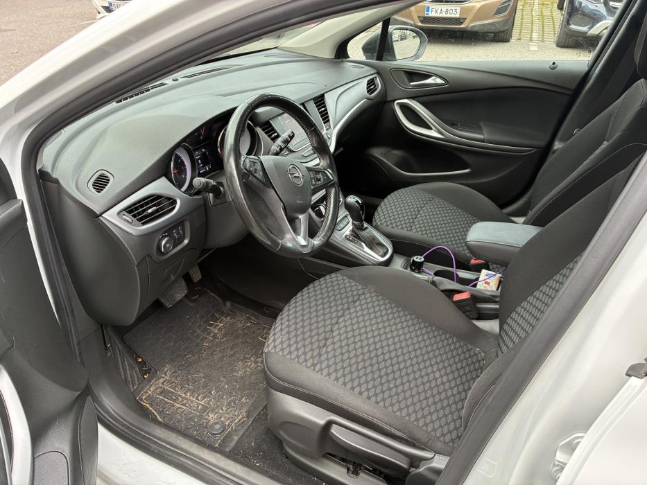 OPEL Astra 2022