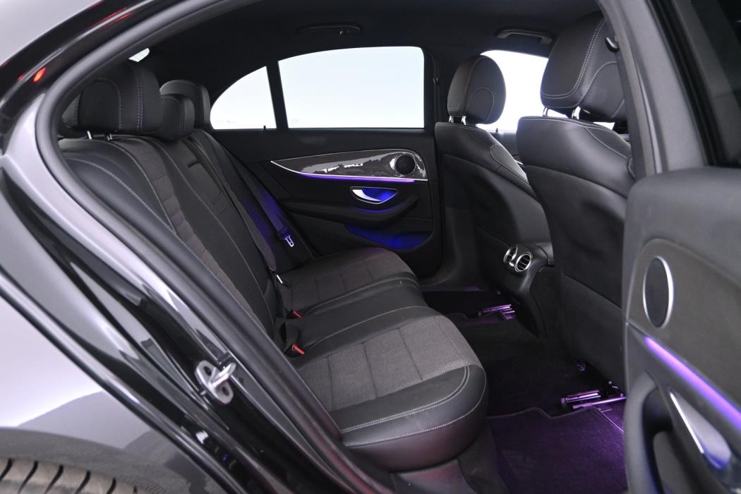 MERCEDES-BENZ E 2021