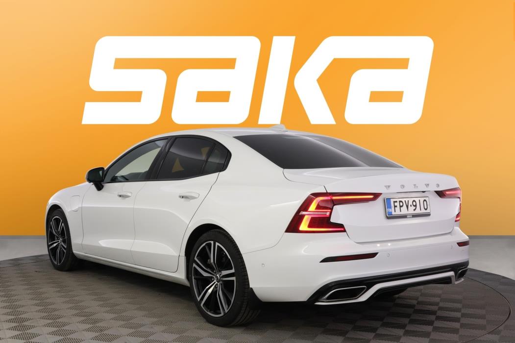 VOLVO S60 2021