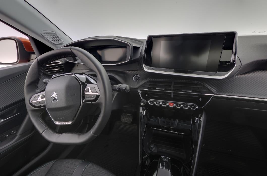 PEUGEOT 2008 2021