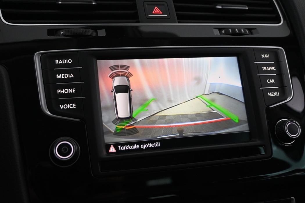 VOLKSWAGEN Golf 2017